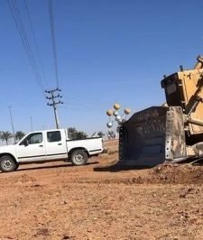 صورة اعلان : بلدوزرات للإيجار