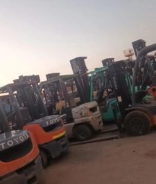 صورة اعلان : رافعات شوكيه كرينات ونش للايجار