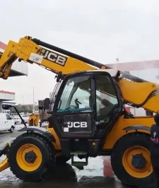 صورة اعلان : رافعات شوكيه كرينات معدات ثقيله للايجار تغطيه مشاريع