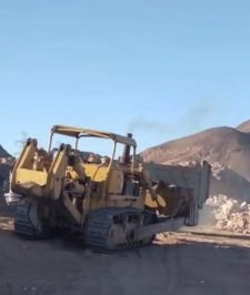 صورة اعلان : بلدوزر ( دركتر ) للايجار