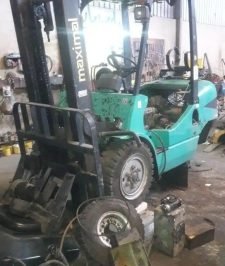 صورة اعلان : صيانة رافعات شوكية. ديزل بنزين .جوال