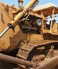 صورة اعلان : بلدوزر 155 كوماتسو للايجار