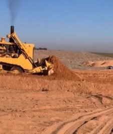صورة اعلان : بلدوزرات للايجار و تسويت مزارع مخططات
