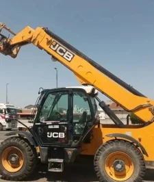 صورة اعلان : رافعة شوكية بوم 14 متر