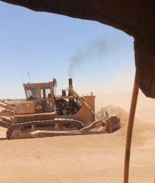 صورة اعلان : بلدوزرات للإيجار حايل