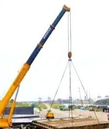 صورة اعلان : تأجير رافعات شوكية Forklifts رافعات يدويه  Manual lifts سي