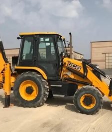 صورة اعلان : جي سي بي للإيجار jcb