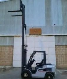 صورة اعلان : رفعه شوكيه كرينات صطحات ونش للايجار رافعات يومي شهري مشوار