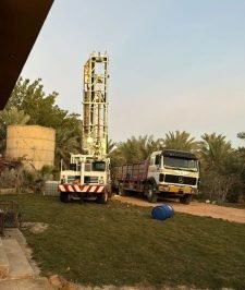 صورة اعلان : حفار ابار ارتوزيه