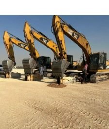 صورة اعلان : بوكلينات للاجار مع او بدون سواق