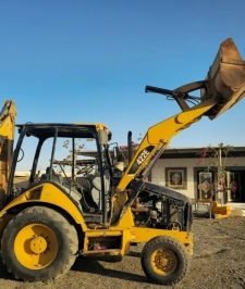 صورة اعلان : باكهولودر عرجاء جي سي بي كتر بلر 2009