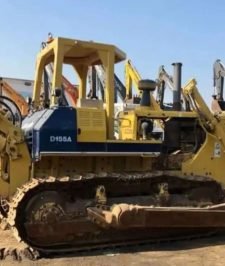 صورة اعلان : بلدوزرات للاجار كوماتسو 155