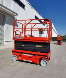 صورة اعلان : سيزر لفت للايجار مان لفت للايجار  Scissor lifts for rent (electric, diesel)