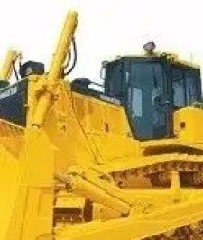صورة اعلان : بلدوزر كوماستو 155 مع سائق محترف