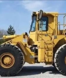 صورة اعلان : للإيجار بوكلين و شيول و تريلات