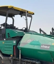 صورة اعلان : للبيع فرادة إسفلت Vogele Super S1800-2L موديل 2016