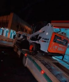 صورة اعلان : قشاطة ببكات لليجار اليومي قشاطه كبيره مترين لليجار