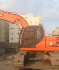 صورة اعلان : معدات للايجار العلا