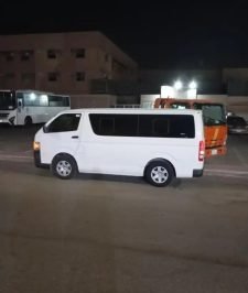 صورة اعلان : يتوفر لدينا باصات 15 راكب للإيجار يومي شهري مع السواق