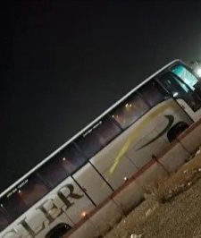 صورة اعلان : باصات مرسيدس للايجار 50 راكب و 30راكب و 15 راكب