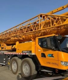 صورة اعلان : كرينات للايجار نيوم شهري يومي