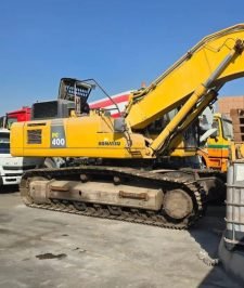 صورة اعلان : حفارة كوماتسو جاهزة للعمل للبيع متواجدة في ابوظبي مصفح