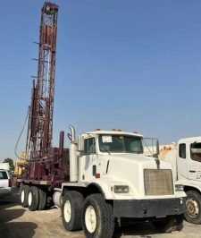 صورة اعلان : حفار ابار