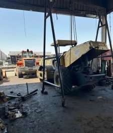 صورة اعلان : مكاين شيولات نظيفة و صيانة معدات ثقيلة