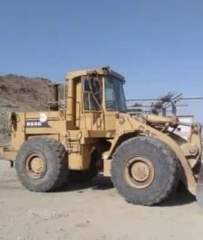 صورة اعلان : قلابات سكس شيولات تريلات دينات بوكلينات للايجار يومي شهري ق