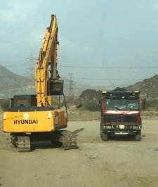 صورة اعلان : قلابات و شيولات ايجار قطوعة بالمتر باليوميه