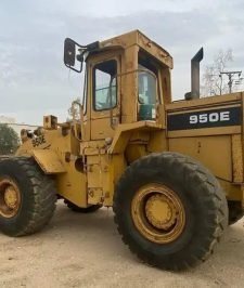 صورة اعلان : تريلات قلابات شيولات بوكلين بوكات قليدر دينا طرنشر للايجار