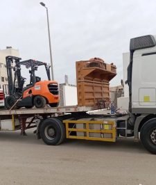 صورة اعلان : تاجير رافعات شوكية كرينات معدات