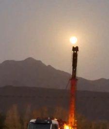 صورة اعلان : حفار آبار ارتوازي حفر آبار.تعميق وتغليف وتنظيف وتطليع