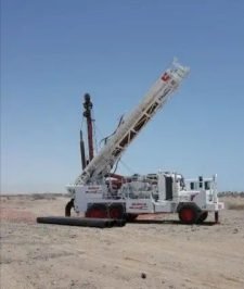 صورة اعلان : حفار ابار ارتوازي أعماق كبيرة