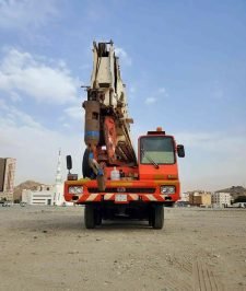 صورة اعلان : كرين 50 طن سيفتي بالكامل للتأجير اليومي والشهري شوف الفيديو