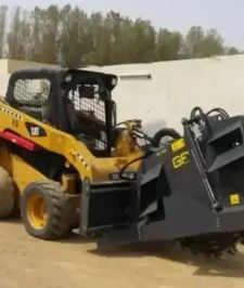 صورة اعلان : تأجير معدات ترانشر منشار