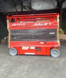 صورة اعلان : سيزر لفت 12 متر  للايجار في الدمام