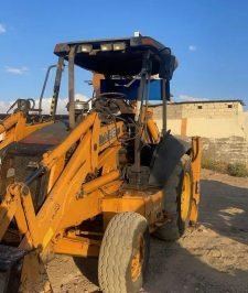 صورة اعلان : عرجاء كيسي حفار 2004 للبيع او البدل المناسب شرط الفحص