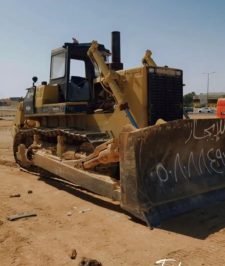 صورة اعلان : بلدوزرات للإيجار