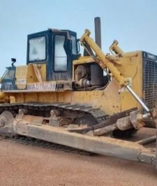 صورة اعلان : بلدوزرات للإيجار كوماتسو 155 حديثه