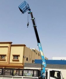 صورة اعلان : ديننا ونش وكرين للاجار اليومي وشهري