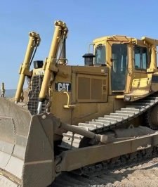 صورة اعلان : للبيع بلدوزر كتربلر حجم D8N موديل 89