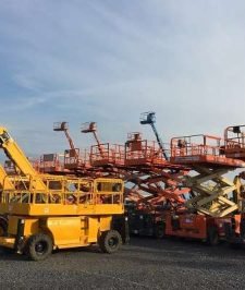 صورة اعلان : ​سيزر لفت للأيجار في الدمام والخبر | 8م 10م 12م 14م 16م | تأجير رافعات مقصية وسقالات كهرباء ⭐