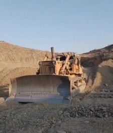 صورة اعلان : موجود في بريمان سواق بلدوزر التواصل