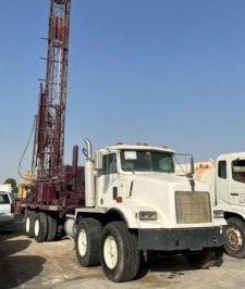 صورة اعلان : حفار ابار