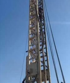 صورة اعلان : للبيع مضخات طين وماء للحفارات الابار