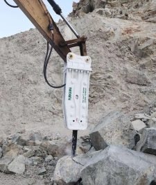 صورة اعلان : دقاق – حفار – شاكوش