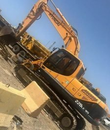 صورة اعلان : للايجار بوكلينات