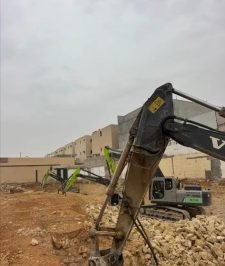 صورة اعلان : بوكلين حفر وترحيل