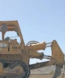 صورة اعلان : بلدوزر للإجارمقاس 155